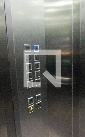 Studio para alugar com 32m², 1 quarto e sem vaga Studio para alugar com 32m², 1 quarto e sem vagaelevador