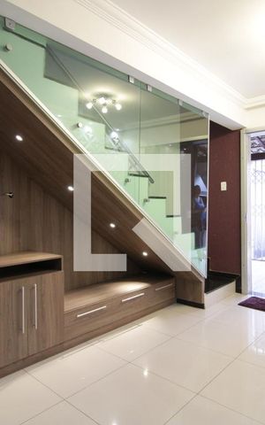 Casa à venda com 120m², 2 quartos e 1 vagaSala
