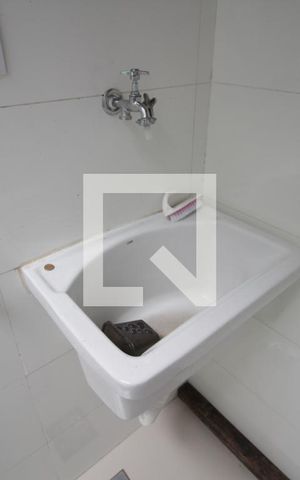 Casa à venda com 120m², 2 quartos e 1 vagaÁrea de Serviço