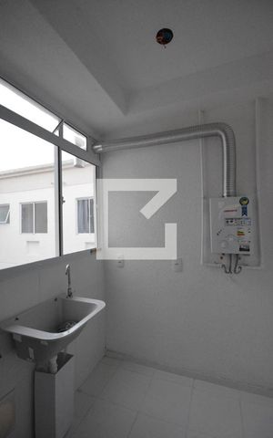 Apartamento para alugar com 44m², 2 quartos e 1 vagaCozinha e Área de Serviço