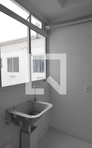 Apartamento para alugar com 44m², 2 quartos e 1 vagaCozinha e Área de Serviço