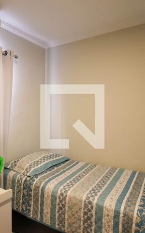 Casa à venda com 140m², 3 quartos e 3 vagas Casa à venda com 140m², 3 quartos e 3 vagasQuarto 4