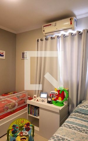 Casa à venda com 140m², 3 quartos e 3 vagas Casa à venda com 140m², 3 quartos e 3 vagasQuarto 4