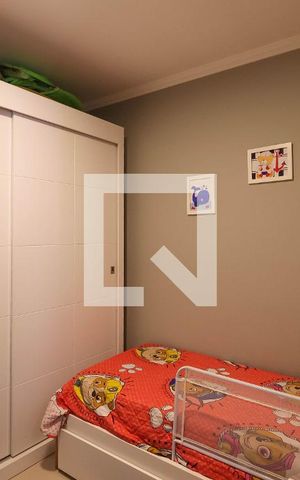 Casa à venda com 140m², 3 quartos e 3 vagas Casa à venda com 140m², 3 quartos e 3 vagasQuarto 4