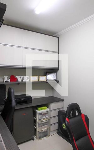 Casa à venda com 140m², 3 quartos e 3 vagas Casa à venda com 140m², 3 quartos e 3 vagasQuarto 3
