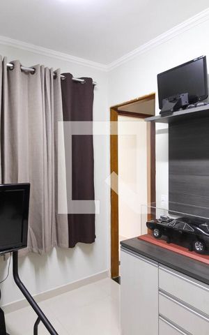Casa à venda com 140m², 3 quartos e 3 vagas Casa à venda com 140m², 3 quartos e 3 vagasQuarto 3