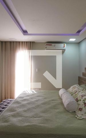 Casa à venda com 140m², 3 quartos e 3 vagas Casa à venda com 140m², 3 quartos e 3 vagasQuarto 1