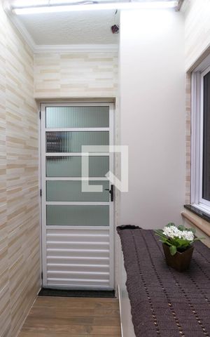 Casa à venda com 140m², 3 quartos e 3 vagas Casa à venda com 140m², 3 quartos e 3 vagasÁrea Externa