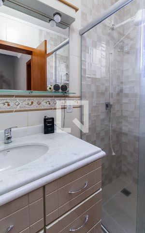 Casa à venda com 225m², 3 quartos e 2 vagasBanheiro