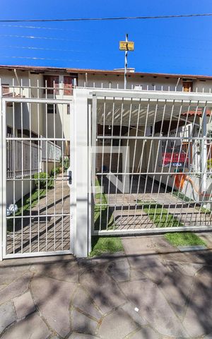 Casa à venda com 225m², 3 quartos e 2 vagasFachada