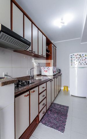 Casa à venda com 225m², 3 quartos e 2 vagasCozinha