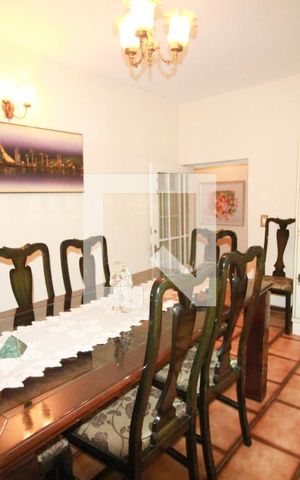 Casa à venda com 201m², 3 quartos e 3 vagassala jantar
