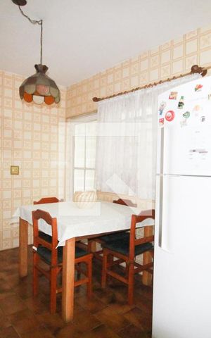 Casa à venda com 201m², 3 quartos e 3 vagasCozinha