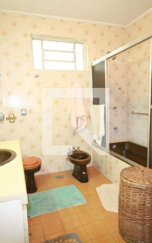 Casa à venda com 201m², 3 quartos e 3 vagassuíte quarto 3