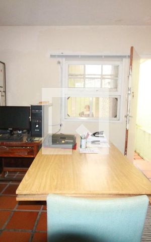 Casa à venda com 201m², 3 quartos e 3 vagasquarto de serviço