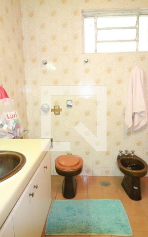 Casa à venda com 201m², 3 quartos e 3 vagassuíte quarto 3