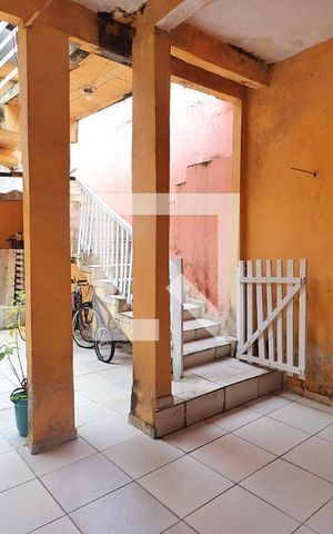 Casa à venda com 300m², 3 quartos e 4 vagasQuintal