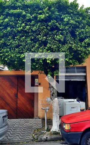Casa à venda com 300m², 3 quartos e 4 vagasFachada