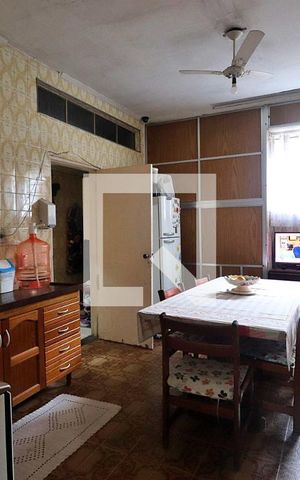 Casa à venda com 300m², 3 quartos e 4 vagasCozinha