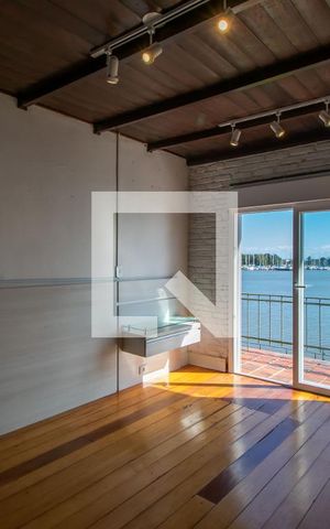 Casa à venda com 370m², 4 quartos e 3 vagas Casa à venda com 370m², 4 quartos e 3 vagasQuarto 3