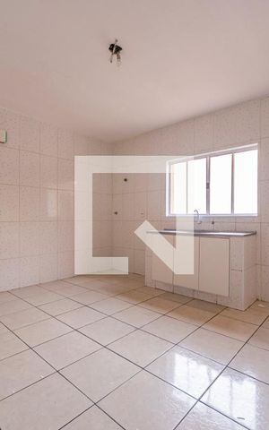Casa para alugar com 119m², 3 quartos e 1 vaga Casa para alugar com 119m², 3 quartos e 1 vagaCozinha