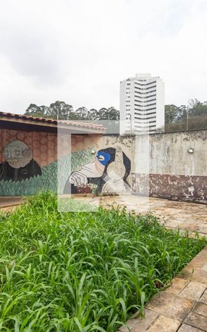 Casa para alugar com 400m², 5 quartos e 5 vagasQuintal