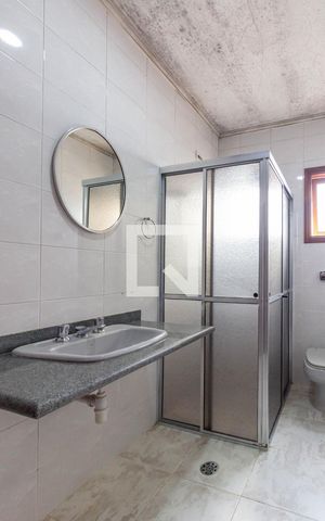 Casa para alugar com 400m², 5 quartos e 5 vagasBanheiro da Suíte 3