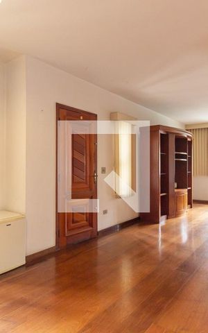 Casa para alugar com 400m², 5 quartos e 5 vagasSala