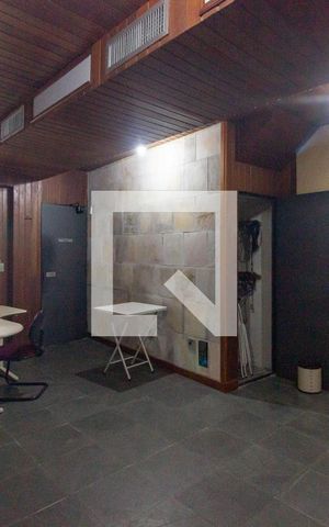 Casa para alugar com 400m², 5 quartos e 5 vagasStudio
