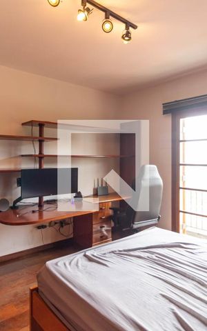Casa para alugar com 400m², 5 quartos e 5 vagasSuíte 2