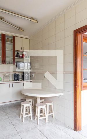 Casa para alugar com 400m², 5 quartos e 5 vagasCozinha