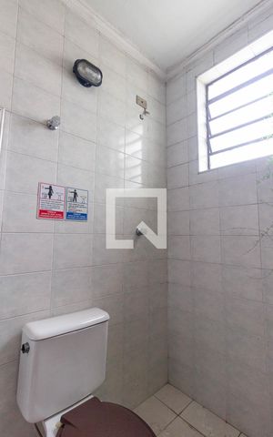 Casa para alugar com 400m², 5 quartos e 5 vagasBanheiro do Escritório