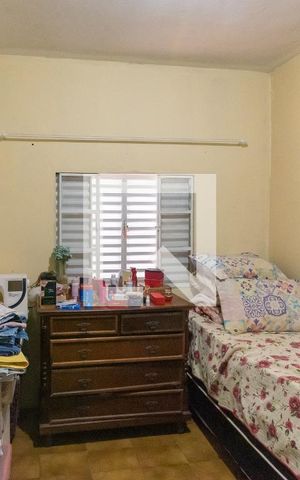 Casa à venda com 80m², 3 quartos e 2 vagas Casa à venda com 80m², 3 quartos e 2 vagasQuarto 3