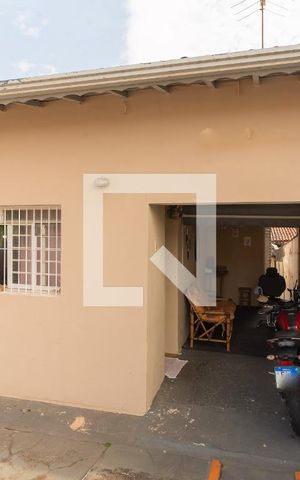 Casa à venda com 80m², 3 quartos e 2 vagas Casa à venda com 80m², 3 quartos e 2 vagasVaranda da Sala