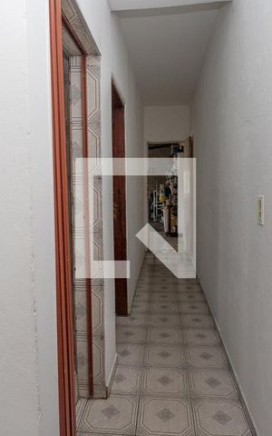 Casa à venda com 311m², 3 quartos e 1 vaga Casa à venda com 311m², 3 quartos e 1 vagaCorredor