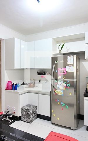 Casa à venda com 180m², 3 quartos e 2 vagasCozinha