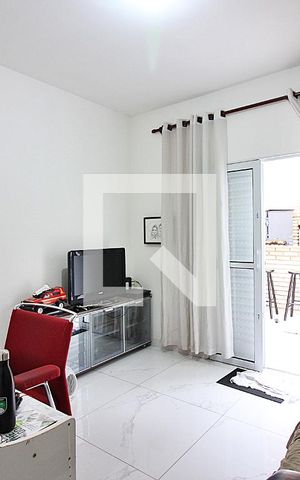 Casa à venda com 180m², 3 quartos e 2 vagasQuarto 1 - Suíte