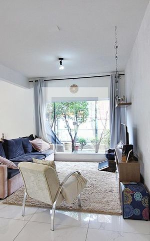 Casa à venda com 180m², 3 quartos e 2 vagasSala