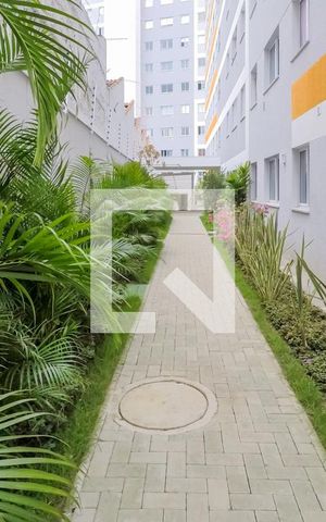 Apartamento à venda com 34m², 2 quartos e sem vagaÁrea comum