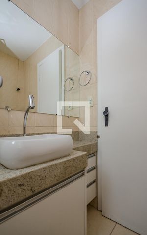 Apartamento para alugar com 73m², 2 quartos e 1 vaga Apartamento para alugar com 73m², 2 quartos e 1 vagaBanheiro