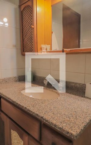 Casa à venda com 320m², 4 quartos e 3 vagasBanheiro