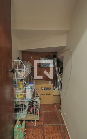 Casa à venda com 320m², 4 quartos e 3 vagasDespensa