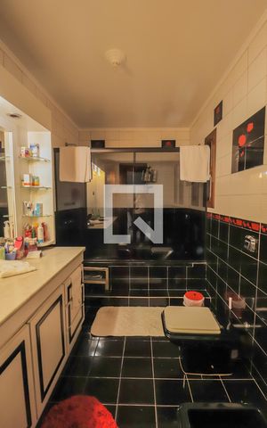 Casa à venda com 320m², 4 quartos e 3 vagasSuite do quarto 4
