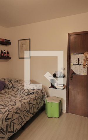 Casa à venda com 320m², 4 quartos e 3 vagasQuarto 2