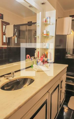 Casa à venda com 320m², 4 quartos e 3 vagasSuite do quarto 4