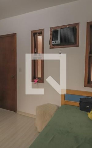 Casa à venda com 320m², 4 quartos e 3 vagasQuarto 3