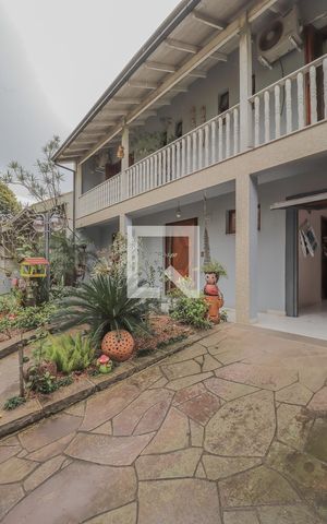 Casa à venda com 320m², 4 quartos e 3 vagasÁrea externa