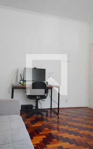 Apartamento à venda com 90m², 3 quartos e sem vagaSala