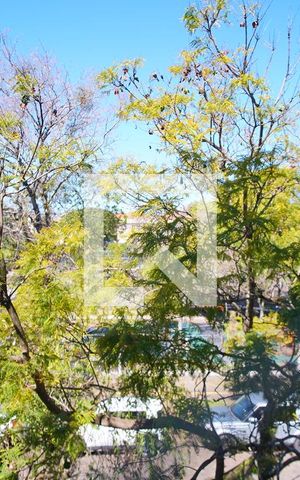 Apartamento à venda com 90m², 3 quartos e sem vagaVaranda  _Vista 