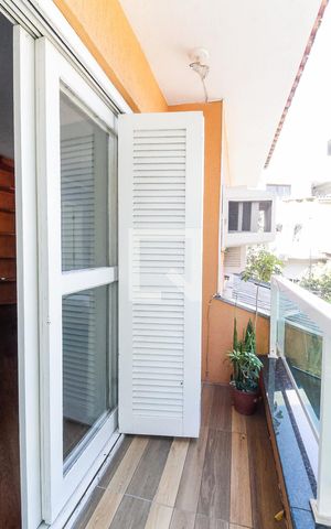 Casa à venda com 225m², 4 quartos e 3 vagasSacada da siíte